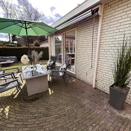 Vacantionhouse - 2 Bedroom - Veluwe Woods - Free Private Parking *