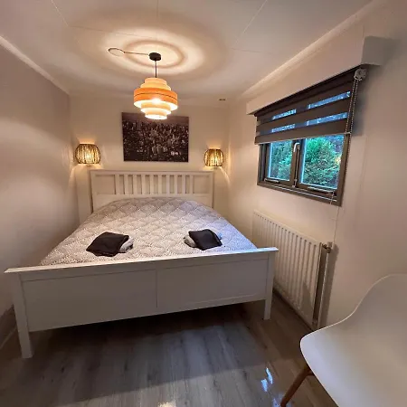 Vacantionhouse - 2 Bedroom - Veluwe Woods - Free Private Parking * 비크버겐