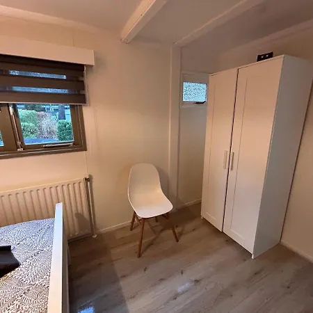 펜션 Vacantionhouse - 2 Bedroom - Veluwe Woods - Free Private Parking