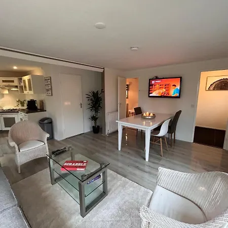 펜션 Vacantionhouse - 2 Bedroom - Veluwe Woods - Free Private Parking 비크버겐